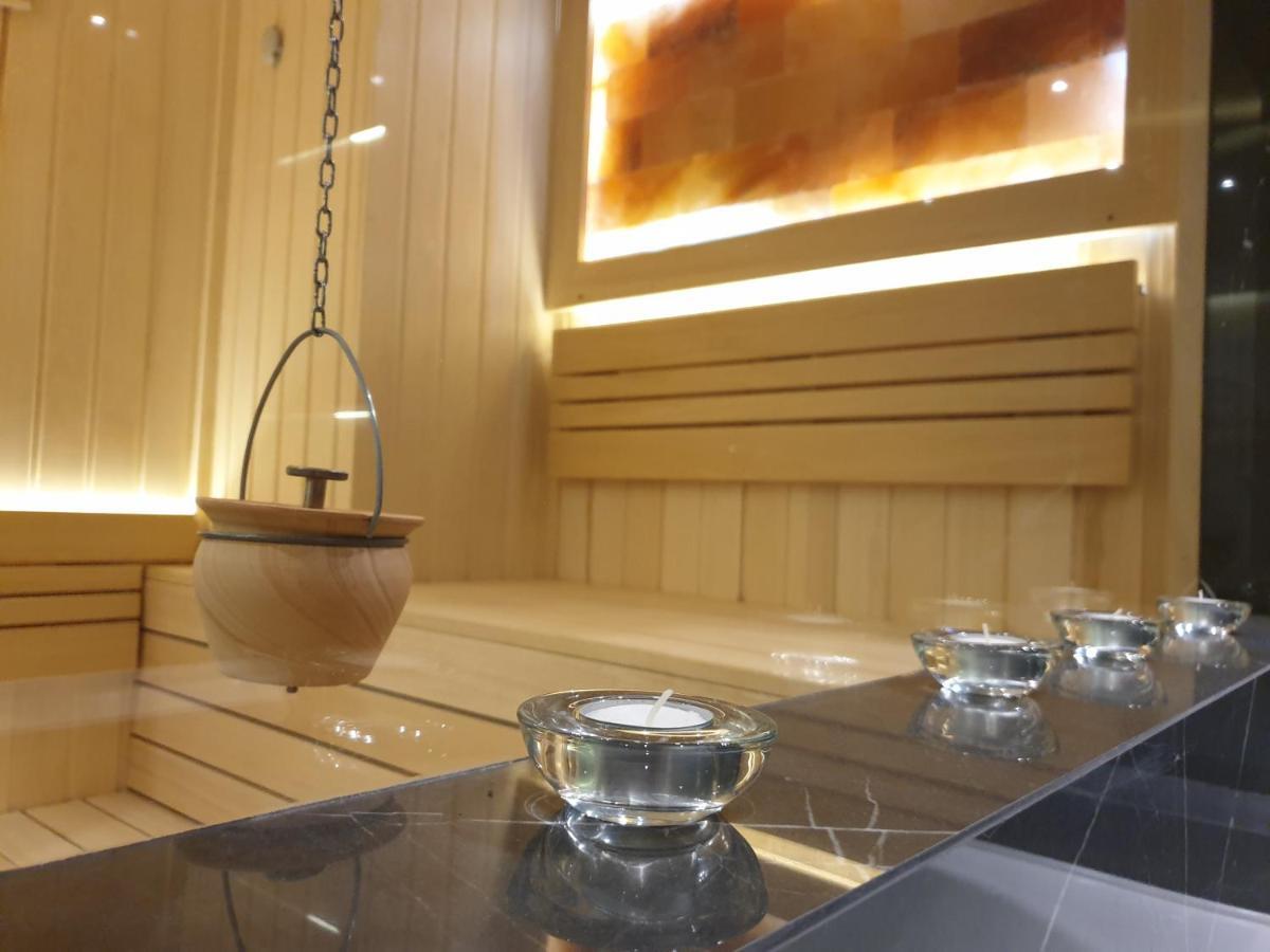 Luxury Spa Suite Belgrado Buitenkant foto