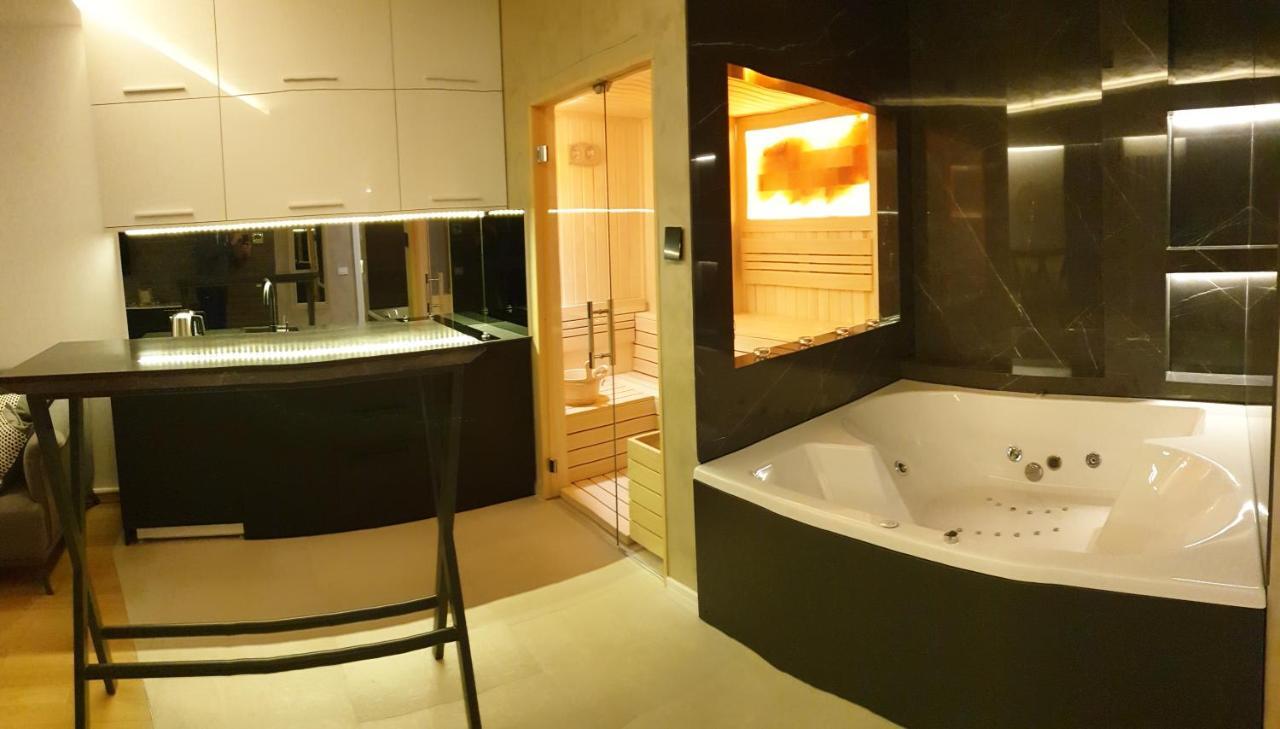 Luxury Spa Suite Belgrado Buitenkant foto