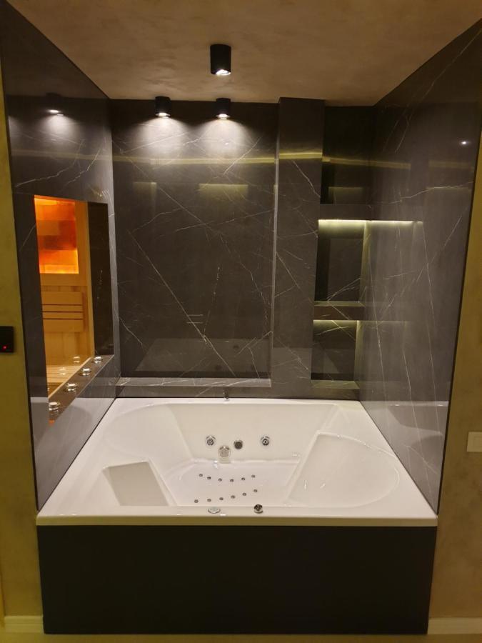 Luxury Spa Suite Belgrado Buitenkant foto